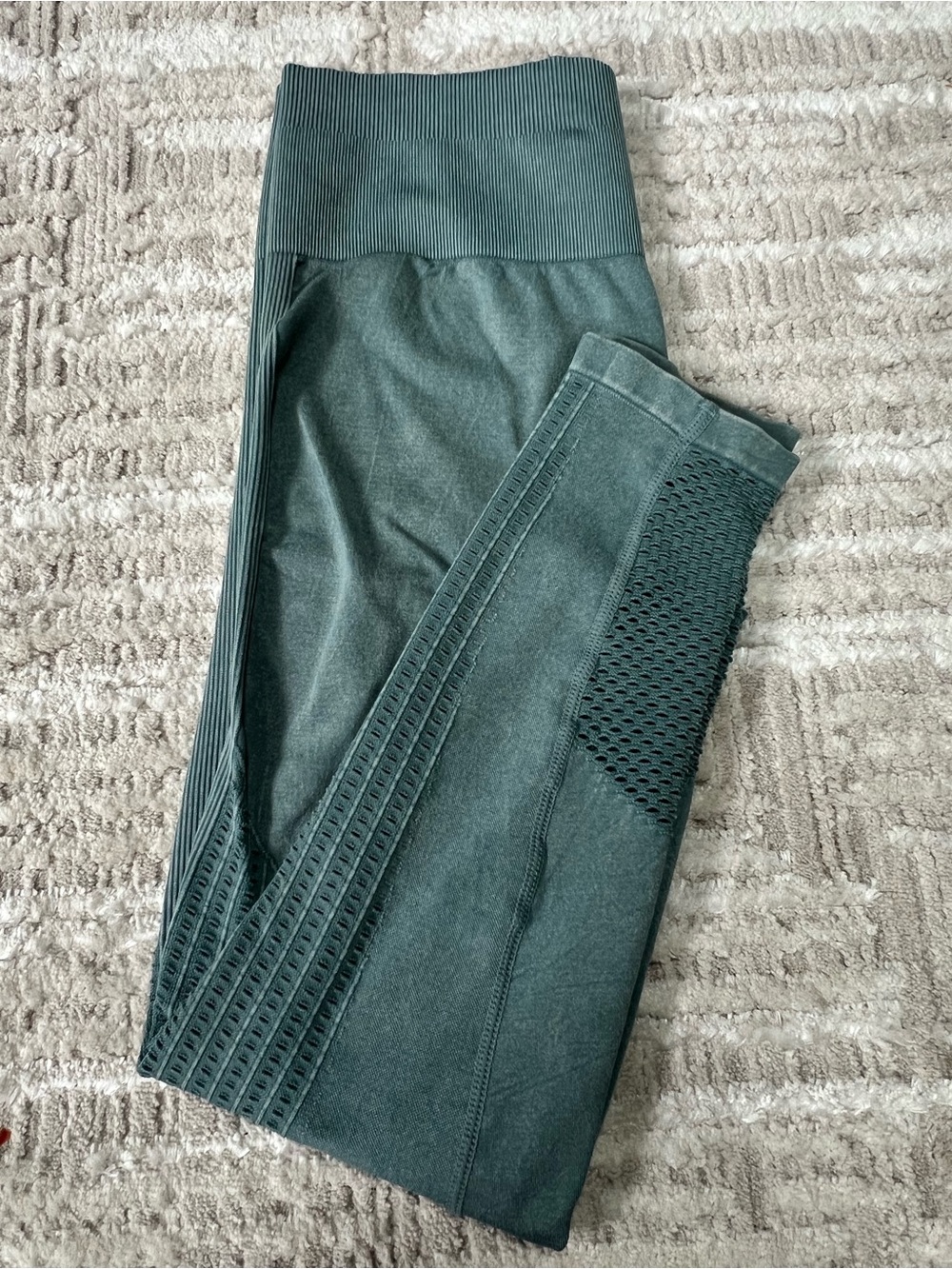 Fabletics Women Turquoise Sync Seamless High-Waisted 7/8 Athletic Legging Size M